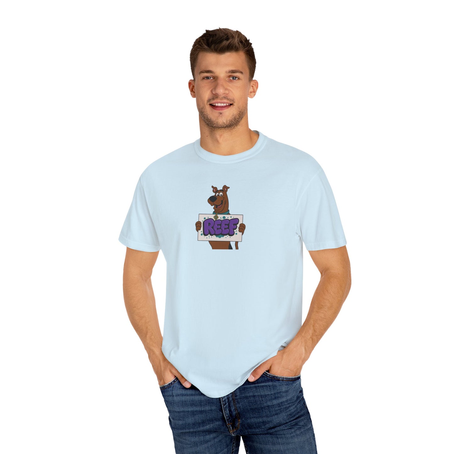 Reef surfwear scoobi doo tee.