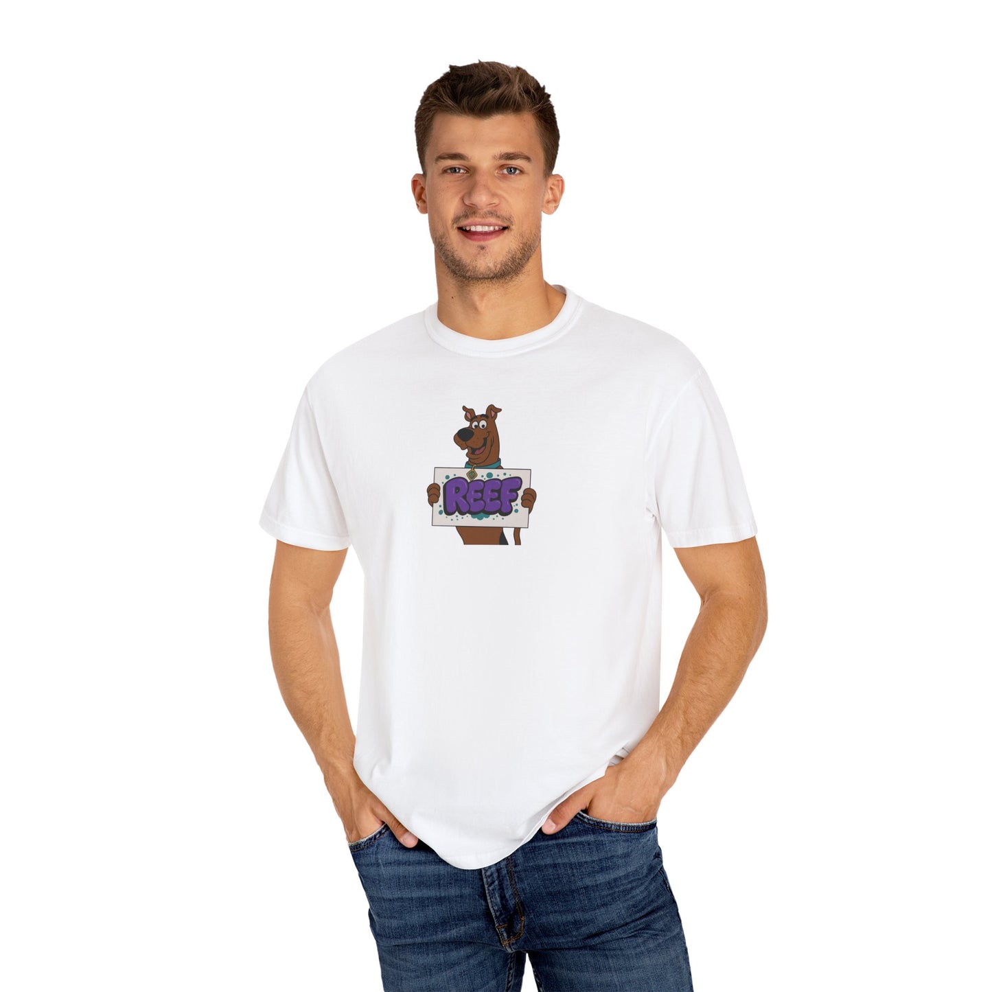 Reef surfwear scoobi doo tee.